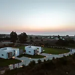 Villa Aphrodite Luxury Suites-private Heated Pool & Jacuzzi *