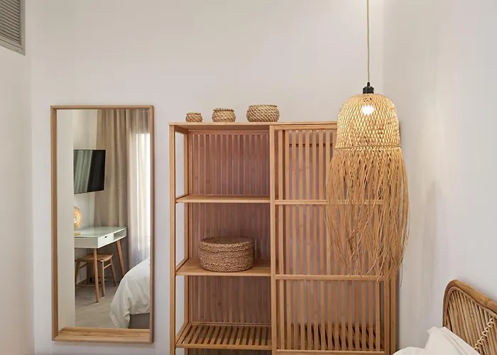 Aphrodite Luxury With Private Heated Pools & Jacuzzis *