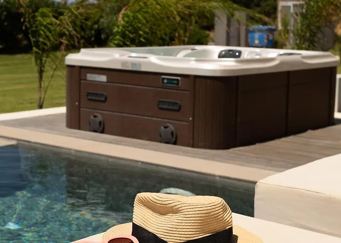 Aphrodite Luxury With Private Heated Pools & Jacuzzis Villa