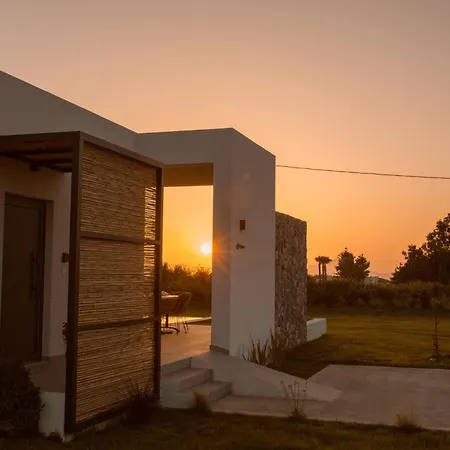 Villa Aphrodite Luxury Suites, Private Heated Pool & Jacuzzi -romantic Escape For Couples