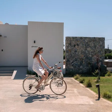 Aphrodite Luxury Suites, Private Heated Pool & Jacuzzi -romantic Escape For Couples