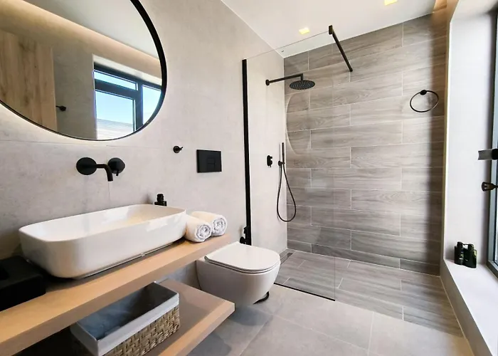 Aphrodite Luxury With Private Heated Pools & Jacuzzis Vila *