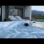 빌라 Aphrodite Luxury Suites-private Heated Pool & Jacuzzi