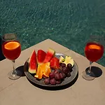 빌라 Aphrodite Luxury Suites-private Heated Pool & Jacuzzi *