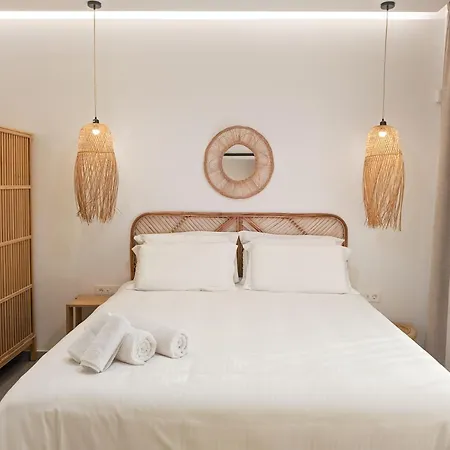 Aphrodite Luxury