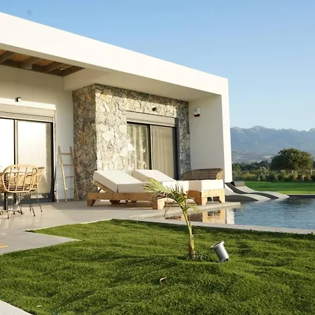 Aphrodite Luxury *