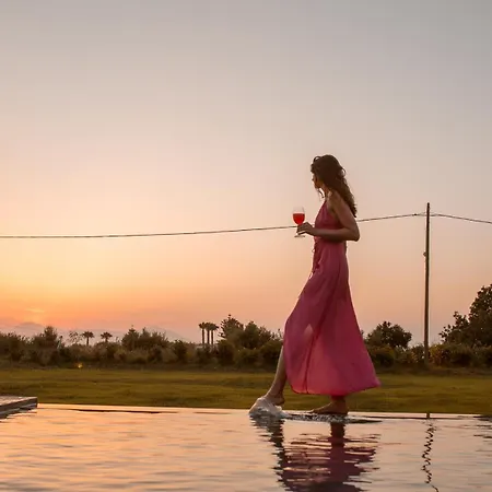 Aphrodite Luxury Villa *