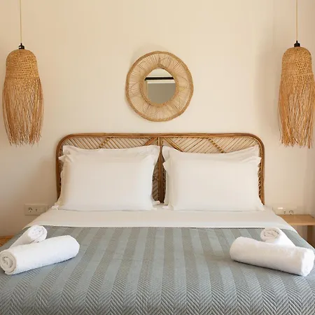 Aphrodite Luxury & Suites-private Heated Pool & Jacuzzi