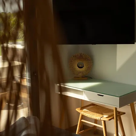 Aphrodite Luxury - Private Heated Pool & Jacuzzi Villa