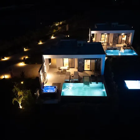Villa Aphrodite Luxury & Suites-private Heated Pool & Jacuzzi