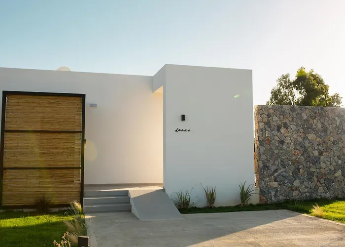 Aphrodite Luxury Suites, Private Heated Pool & Jacuzzi -romantic Escape For Couples *