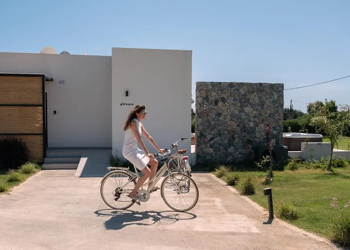 Aphrodite Luxury Suites, Private Heated Pool & Jacuzzi -romantic Escape For Couples