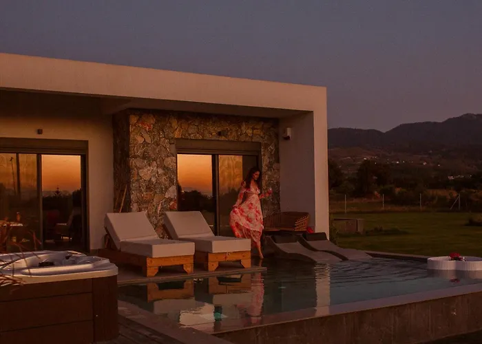 Aphrodite Luxury Suites, Private Heated Pool & Jacuzzi -romantic Escape For Couples * Cós