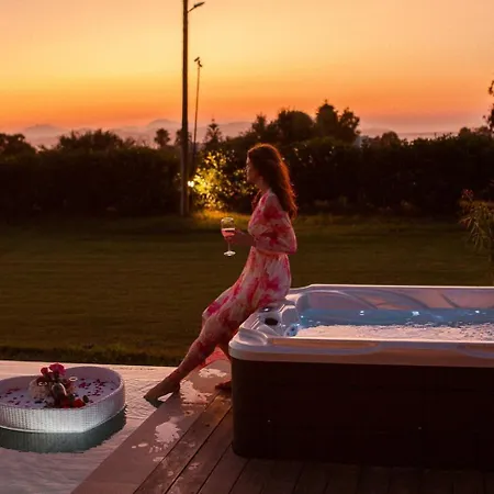 Aphrodite Luxury - Private Heated Pool & Jacuzzi Kosz