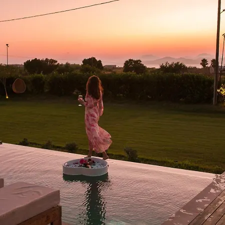 Aphrodite Luxury - Private Heated Pool & Jacuzzi Kosz