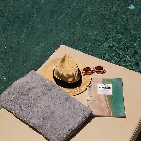 Villa Aphrodite Luxury - Private Heated Pool & Jacuzzi *