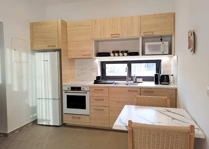 Vila Aphrodite Luxury With Private Heated Pools & Jacuzzis